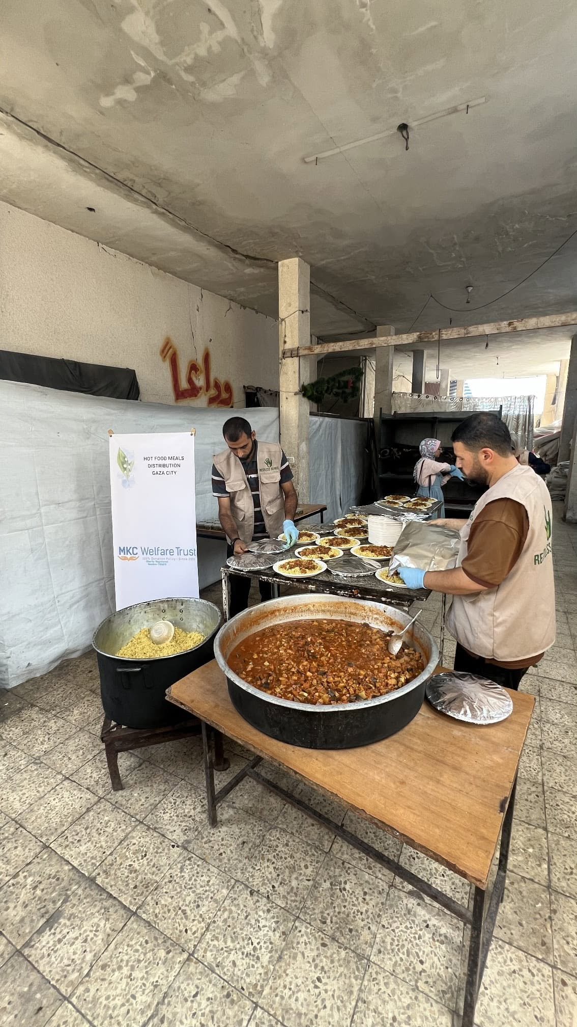 MKC Welfare Trust hot food meals distribution, Gaza City